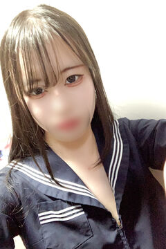 S級モデル体型未経験巨乳のゆのちゃんのご紹介です。 画像